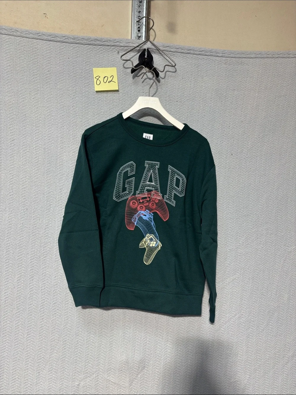 Gap size XL kids sweatshirt